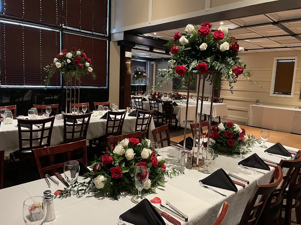 Avenida Brazil Churrascaria Steakhouse - Clear Lake